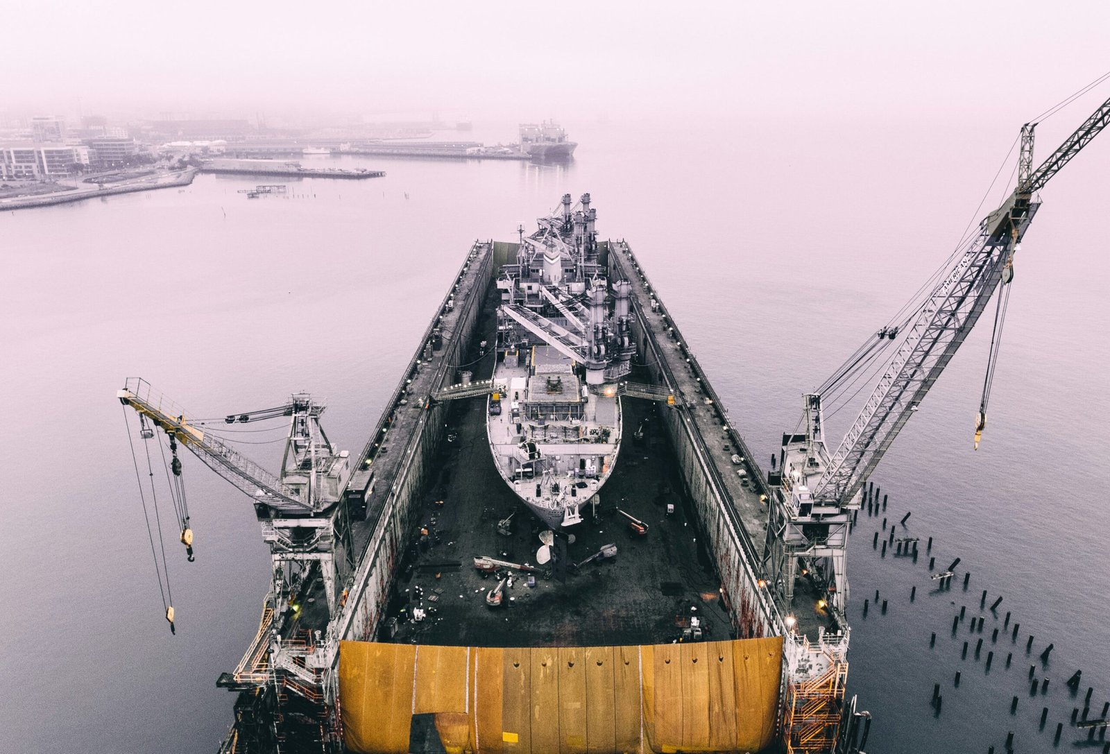 Understanding Offshore Accidents: The Importance of Hiring an Offshore Accident Lawyer